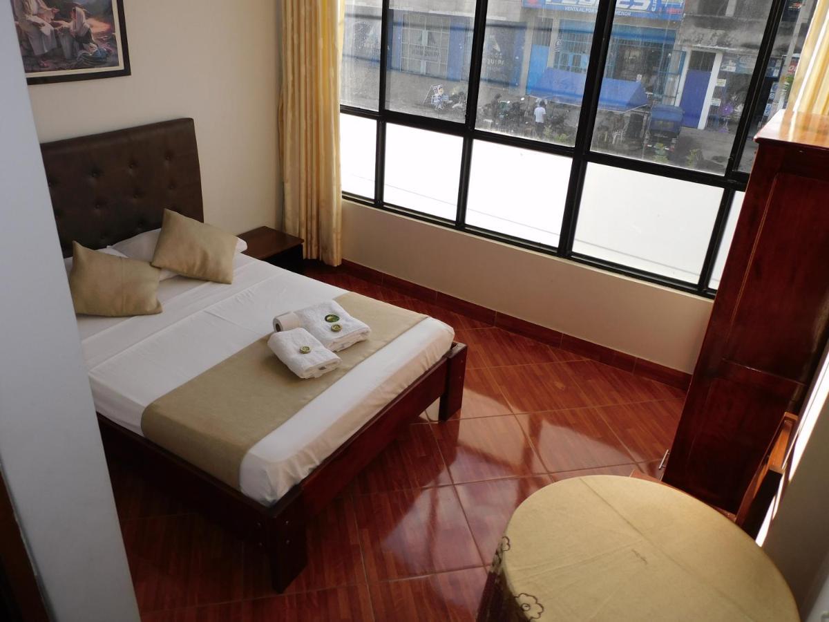 Hotel Tambopata Inn Puerto Maldonado Exteriör bild