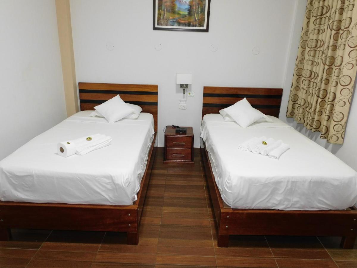 Hotel Tambopata Inn Puerto Maldonado Exteriör bild