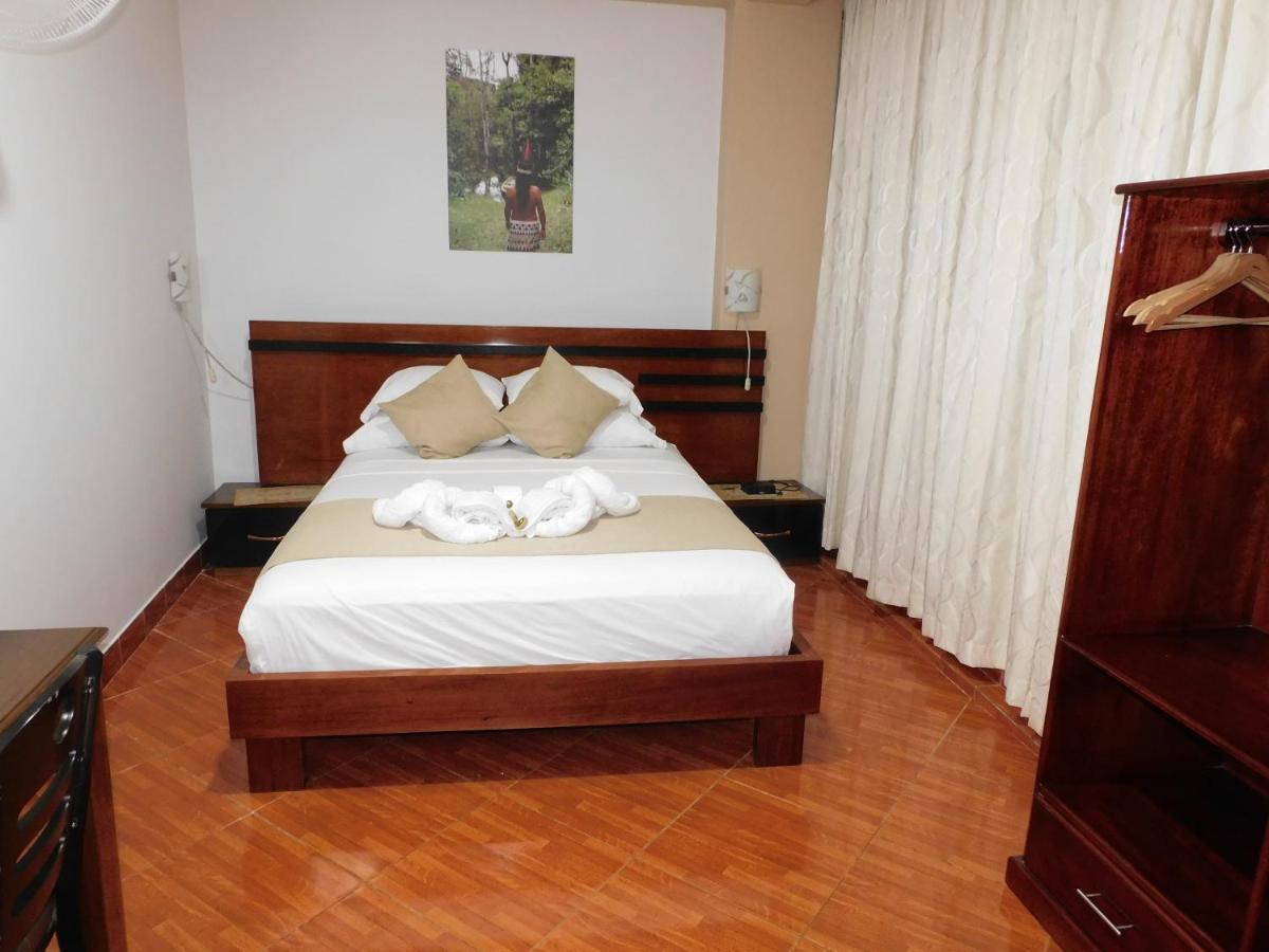 Hotel Tambopata Inn Puerto Maldonado Exteriör bild