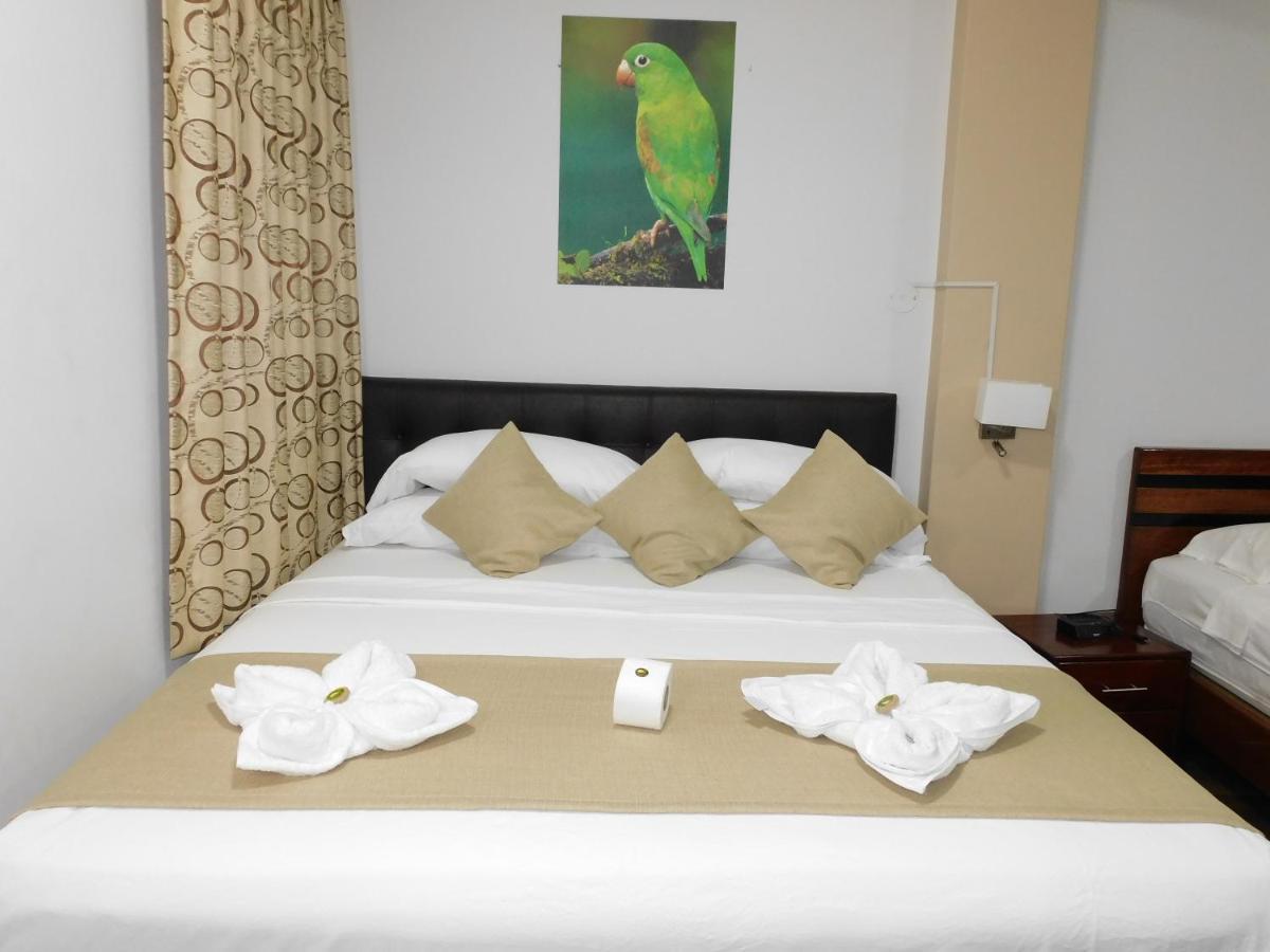 Hotel Tambopata Inn Puerto Maldonado Exteriör bild